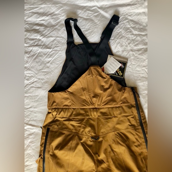 SOLD! NWT Mountain Hardwear Men's Boundary Ridge™ GORE-TEX Bib Golden Brown - Picture 7 of 9